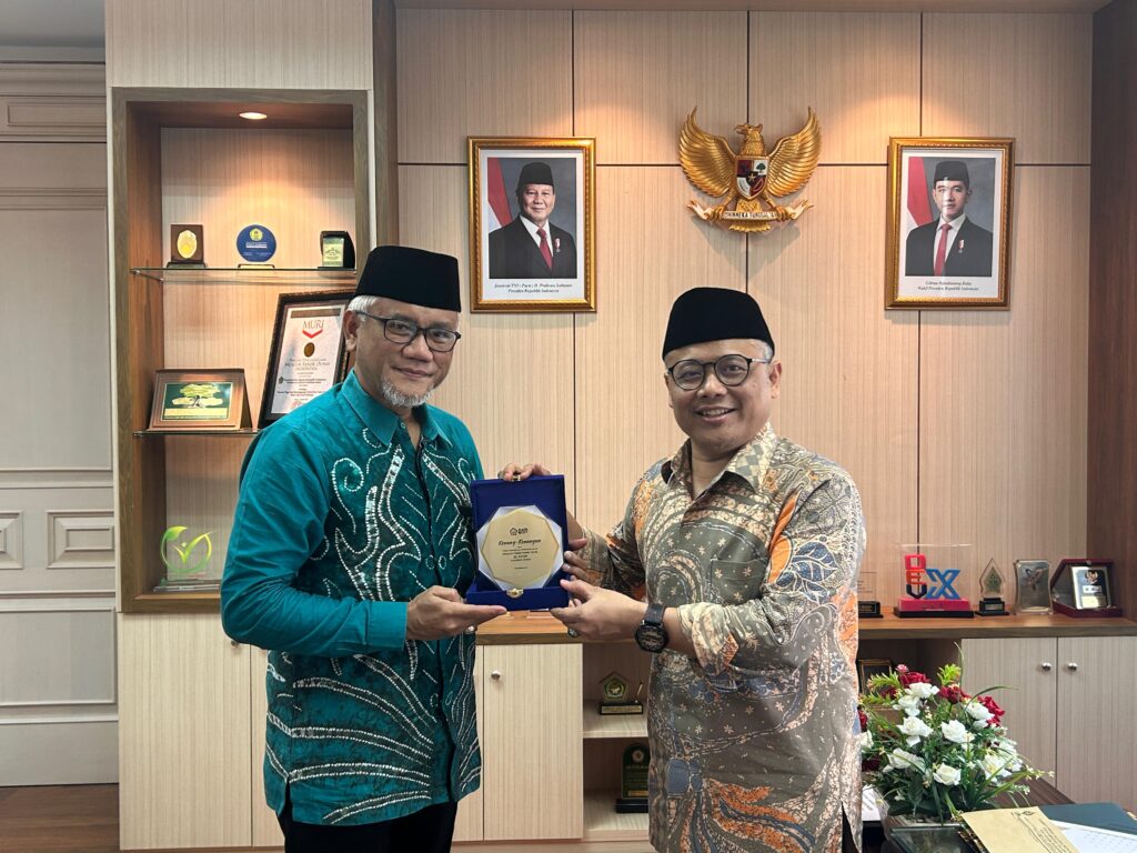 Ketua STAI Al-Fatah Lakukan Kunjungan Resmi ke Kementerian Agama Jakarta