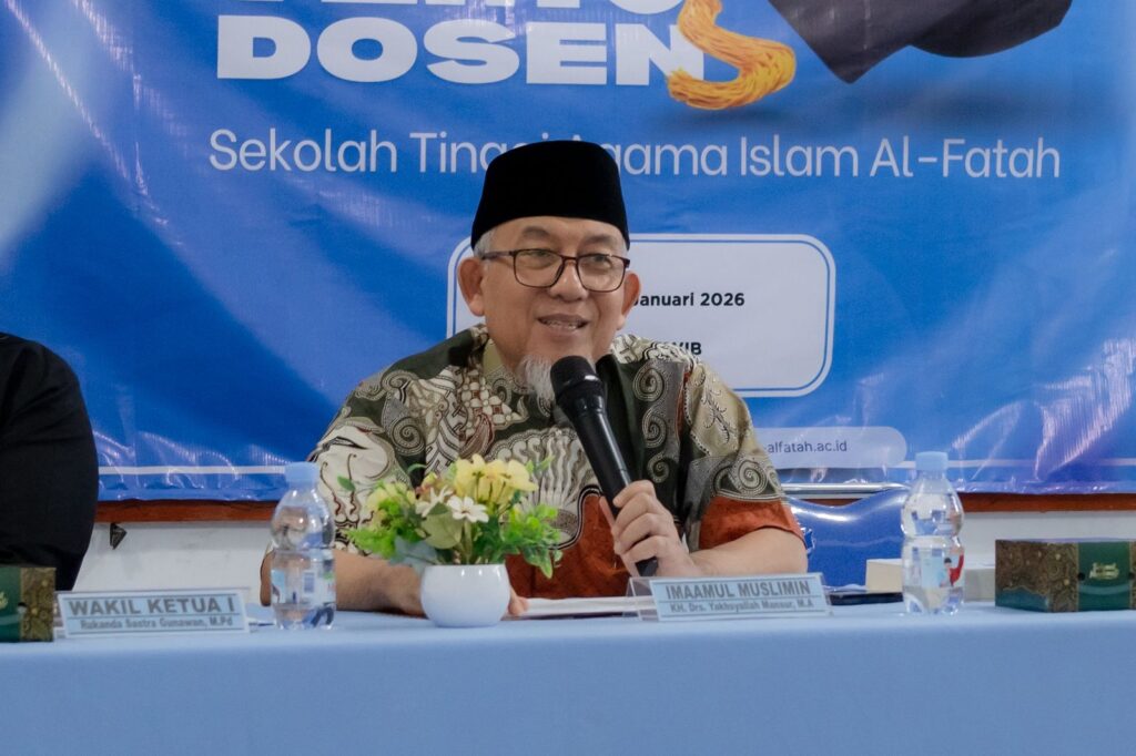 STAI Al-Fatah Gelar Temu Dosen, Imaam Yakhsyallah Tekankan Metode Pengajaran Rasulullah SAW