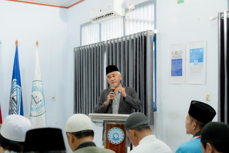 Ketua STAI Al-Fatah: Mahasiswa Harus Tingkatkan Studium General untuk Perkuat Tanggung Jawab Moral